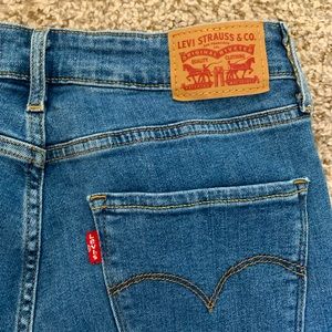 Levi’s 721 High Rise Skinny Jean - Raw Hem